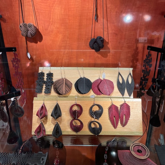 ORO PO PO Eyedazzler Earrings - Picture 8 of 10